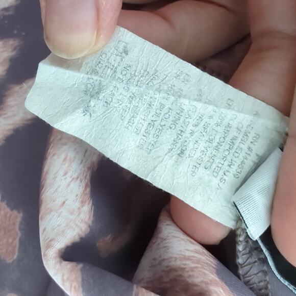 Onzie Womens Printed Leggings Cheetah Print Pants Medium High Waist Animal Print - Picture 6 of 10